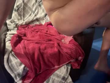 Supremelifers Chaturbate stream image from January 26, 2025