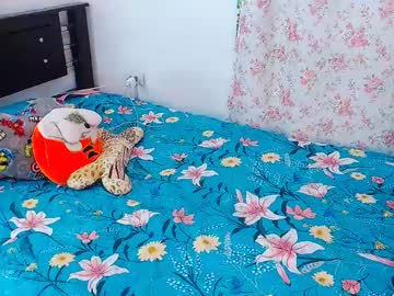 Julieta_Art1 Chaturbate stream image from January 27, 2025