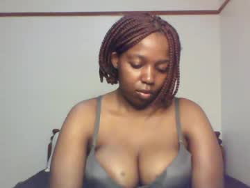 Queen_Melanine Chaturbate stream image from January 27, 2025