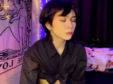 Rennuts Chaturbate stream image from January 27, 2025