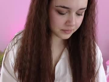 Curlysue01 Chaturbate stream image from January 27, 2025