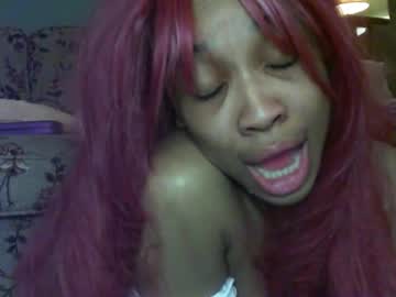 Lacey95 Chaturbate stream image from January 27, 2025