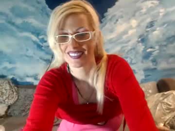 Sexyeni Chaturbate stream image from January 27, 2025