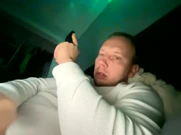 Deznuts130 Chaturbate stream image from January 27, 2025