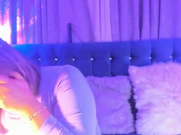 Pandoracherry Chaturbate stream image from January 27, 2025