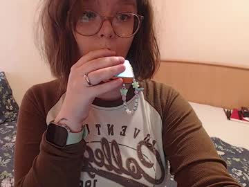 Chmiri Chaturbate stream image from January 27, 2025