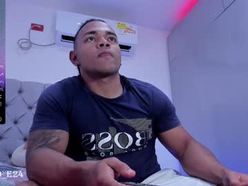 Juande_24 Chaturbate stream image from January 27, 2025