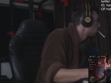 Tickle_My_Pickle07 Chaturbate stream image from January 27, 2025