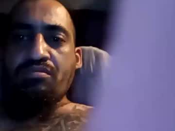 Apapal12 Chaturbate stream image from January 27, 2025