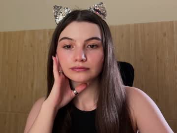 Cherryelin Chaturbate stream image from January 27, 2025
