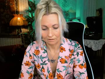 Lilithlevite Chaturbate stream image from January 27, 2025