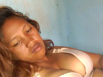 Mellissia02 Chaturbate stream image from January 27, 2025