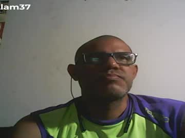 Retlam37 Chaturbate stream image from January 27, 2025