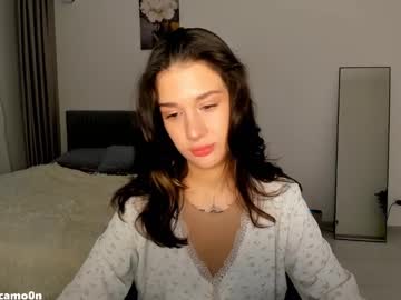 Ssash1mii Chaturbate stream image from January 27, 2025
