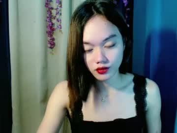 Urhot_Alessia Chaturbate stream image from January 27, 2025