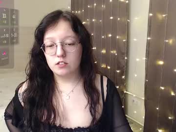 Emi_Gooflord Chaturbate stream image from January 27, 2025