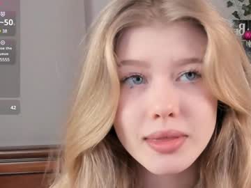Albertadunnuck Chaturbate stream image from January 27, 2025