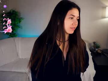 Bryrecutee Chaturbate stream image from January 27, 2025