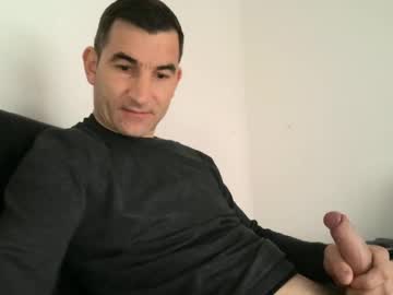 Mesarek1a Chaturbate stream image from January 27, 2025