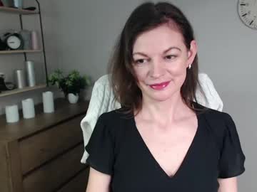 Vivian_Dream Chaturbate stream image from January 27, 2025