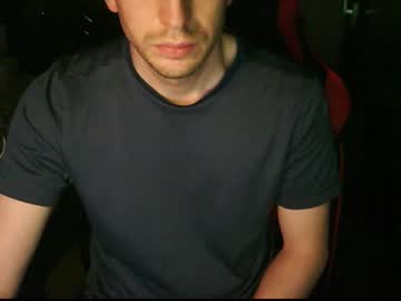 Zyriosben Chaturbate stream image from January 27, 2025