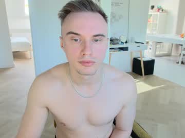 Robex88 Chaturbate stream image from January 27, 2025