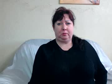 Yourmilf4love Chaturbate stream image from January 27, 2025
