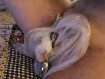 Bookwormzzy2a Chaturbate stream image from January 27, 2025