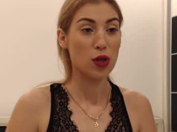 Emilydrews1 Chaturbate stream image from January 27, 2025