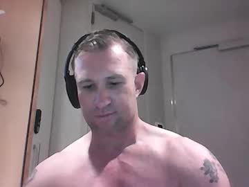 Femalesonly1985 Chaturbate stream image from January 27, 2025