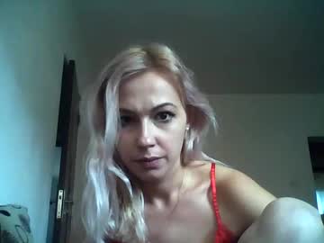 Jessy_Pierce Chaturbate stream image from January 27, 2025