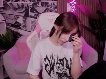 Lisasilver_ Chaturbate stream image from January 27, 2025