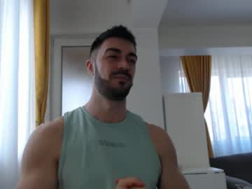 Mrluckgx Chaturbate stream image from January 27, 2025