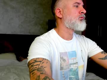 Blowmyxxl Chaturbate stream image from January 27, 2025