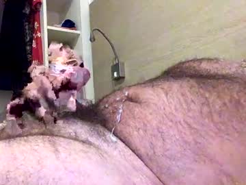 Longshank09 Chaturbate stream image from January 27, 2025