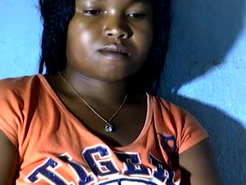 Nathy02 Chaturbate stream image from January 27, 2025