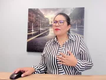 Niina_Foxx1 stream image from January 27, 2025