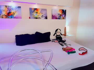 Renatacors Chaturbate stream image from January 27, 2025