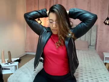 Violetascott_ Chaturbate stream image from January 27, 2025