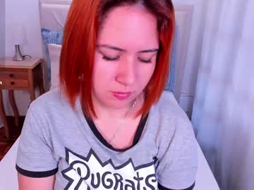 Zoes_Mile Chaturbate stream image from January 27, 2025