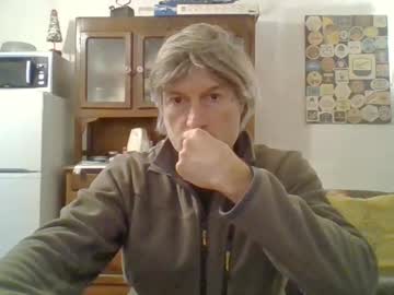 22esserre Chaturbate stream image from January 27, 2025