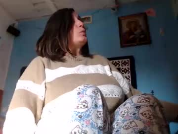 Adelineblueeyes Chaturbate stream image from January 27, 2025