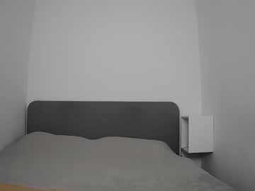Bendymackenzie Chaturbate stream image from January 27, 2025