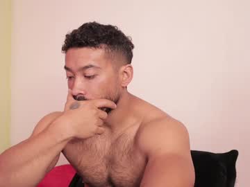 Freddsexxx Chaturbate stream image from January 27, 2025