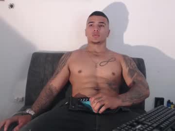 _Luxury_23 Chaturbate stream image from January 27, 2025