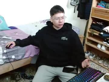 Sebasslops Chaturbate stream image from January 27, 2025