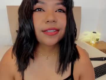 Silvanabonet69 Chaturbate stream image from January 27, 2025