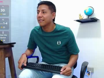 Dereeck14 Chaturbate stream image from January 27, 2025