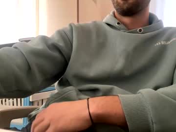 Jamessandt Chaturbate stream image from January 27, 2025