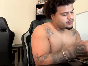 Mrtarzanpapi Chaturbate stream image from January 27, 2025